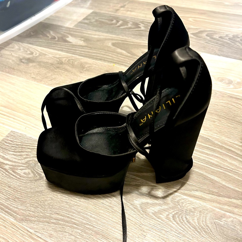 Women’s platform heels
